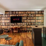 Turin Bed & Books By Wonderful Italy